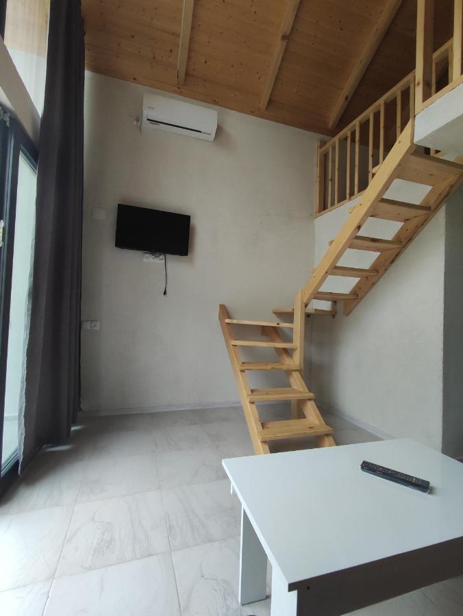 Guest House Koba Batumi Exterior foto